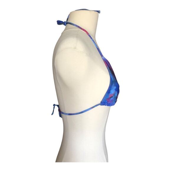 Pretty Little Things NWT Blue Acid Wash Contrast Tie Triangle Bikini Top Size 6 - Picture 3 of 14